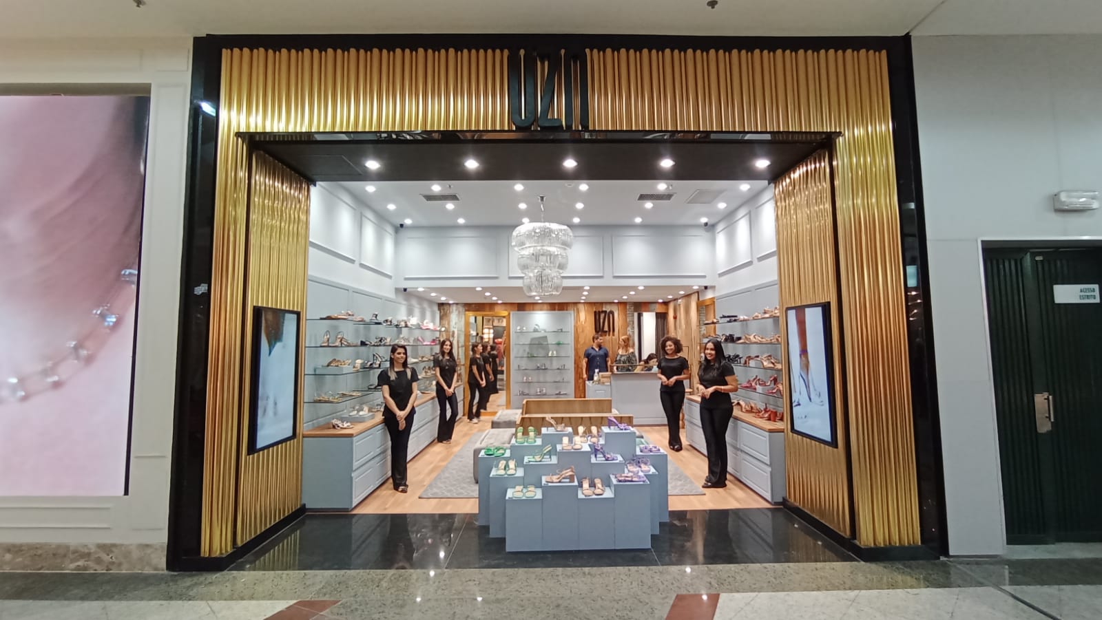 Loja shop uza shoes